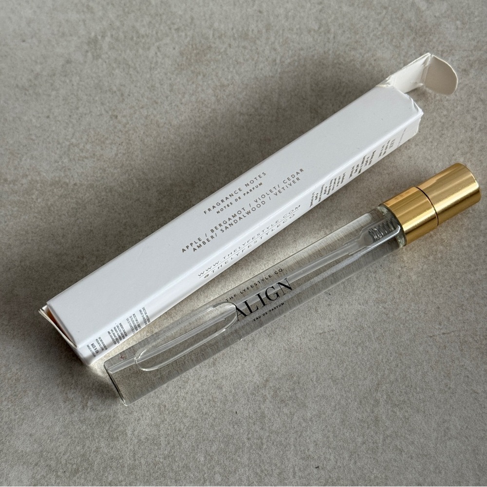 The Lyfestyle Co. Align Eau de Parfum - Apple, Bergamot & Cedar - Picture 3 of 4
